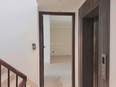 Main Entrance Image of 2145 Sq.ft 3 BHK Builder Floor for sale in Central Park The Orchard, Sector 32 Sohna for Rs. 35500000