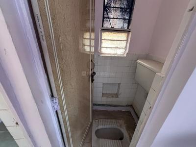 Image of 810 Sq.ft 2 BHK Apartment / Flat for sale in Antariksha Apartments, Vikaspuri, New Delhi for Rs. 9500000