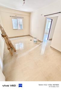1 BHK Unfurnished Flat