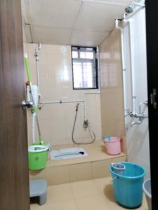 Common Bathroom Image of 1500 Sq.ft 3 BHK Apartment / Flat for rent in Sky world Dreams, Kothrud Pune for Rs. 52000