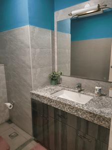 Bathroom Image of 2800 Sq.ft 4 BHK Apartment / Flat for sale in M3M Merlin, Sector 67 Gurgaon for Rs. 63000000