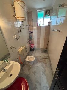 Bathroom Image of 950 Sq.ft 2 BHK Builder Floor for sale in Ramesh Nagar New Delhi for Rs. 11000000