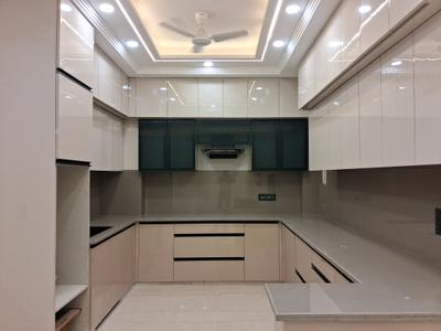 Kitchen Image of 1800 Sq.ft 3 BHK Builder Floor for sale in Paschim Vihar New Delhi for Rs. 39000000