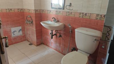 Image of 1600 Sq.ft 3 BHK Apartment / Flat for rent in Express Garden, Indirapuram, Ghaziabad for Rs. 33000