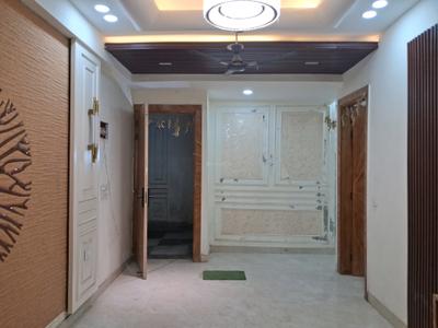 Living Room Image of 1650 Sq.ft 3.5 BHK Apartment / Flat for sale in Capital Home 102, Sector 102 Noida for Rs. 7482647