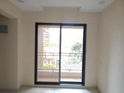 Living Room Image of 600 Sq.ft 1 BHK Apartment / Flat for rent in Thane West Thane for Rs. 30000