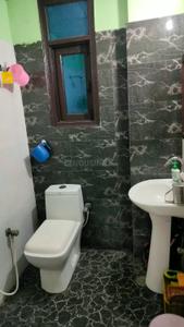 Bathroom Image of 600 Sq.ft 2 BHK Apartment / Flat for sale in Builders Hi Tech Homes, Sector 104 Noida for Rs. 4200000