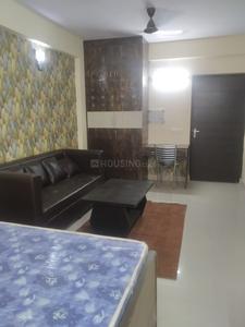 Bedroom Image of 646 Sq.ft 1 RK Apartment / Flat for rent in Logix Blossom Greens, Sector 143 Noida for Rs. 21000