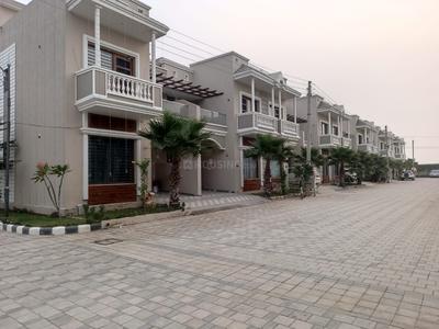 Image of 2400 Sq.ft 3 BHK Duplex for sale in Maple Home, Preet Colony, Zirakpur for Rs. 18500000