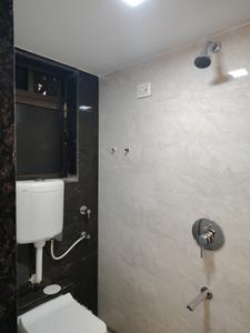 Common Bathroom Image of 720 Sq.ft 2 BHK Apartment / Flat for rent in Dynamix Parkwoods, Thane West Thane for Rs. 33999