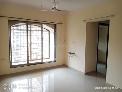 Hall Image of 750 Sq.ft 2 BHK Apartment / Flat for sale in Bhoomi Park, Malad West Mumbai for Rs. 17500000