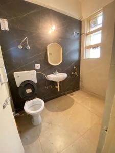 Bathroom Image of 2000 Sq.ft 3 BHK Duplex for rent in Chi II Greater Noida for Rs. 26000
