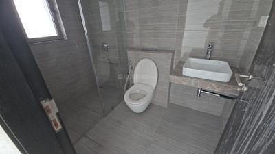 Image of 1350 Sq.ft 3 BHK Apartment / Flat for sale in Oberoi Eternia Towers A to D, Mulund West, Mumbai for Rs. 46000000