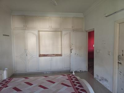 Bedroom Image of 1800 Sq.ft 3 BHK Apartment / Flat for rent in Paldi Ahmedabad for Rs. 40000