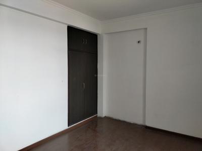 Bedroom Image of 884 Sq.ft 2 BHK Apartment / Flat for rent in Amrapali Pan Oasis, Sector 70 Noida for Rs. 29600