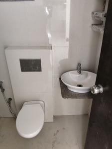 Common Bathroom Image of 1750 Sq.ft 2 BHK Apartment / Flat for rent in Shrikunj Sky, Sola Ahmedabad for Rs. 37000