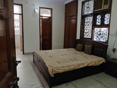 Bedroom Image of 1500 Sq.ft 3 BHK Builder Floor for sale in Swaraj Homes Hari Mandir Block RWA, GTB Nagar New Delhi for Rs. 19500000