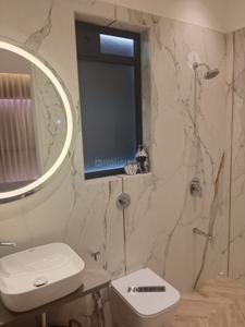 Image of 700 Sq.ft 2 BHK Apartment / Flat for sale in Platinum Crest, Andheri West, Mumbai for Rs. 21200000