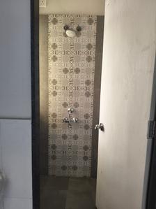 Bathroom Image of 650 Sq.ft 1 BHK Apartment / Flat for rent in Ulwe Navi Mumbai for Rs. 14000