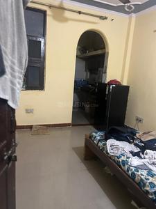 Bedroom Image of 1050 Sq.ft 2 BHK Independent House for rent in Alpha II Greater Noida for Rs. 20000