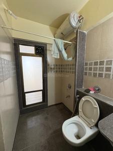 Bathroom Image of 1180 Sq.ft 3 BHK Apartment / Flat for sale in Kalpataru Harmony, Wakad Pune for Rs. 18000000