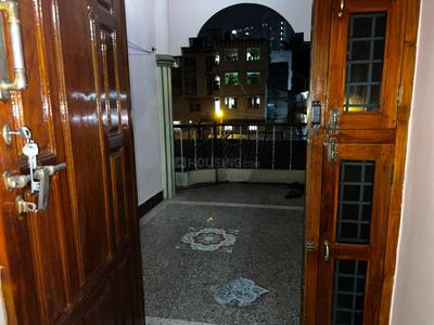Image of 700 Sq.ft 2 BHK Builder Floor for rent in Yeswanthpur, Bengaluru for Rs. 15000