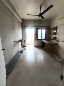 Hall Image of 1700 Sq.ft 4 BHK Apartment / Flat for sale in Golmohar Apartment, Camp Pune for Rs. 17500000