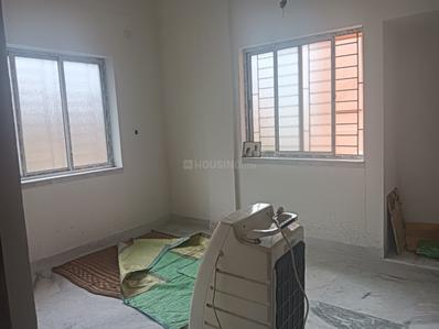 Bedroom Image of 830 Sq.ft 2 BHK Apartment / Flat for sale in Garfa Kolkata for Rs. 3800000