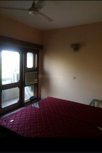 Bedroom Image of 900 Sq.ft 1 BHK Builder Floor for rent in Sarvapriya Vihar New Delhi for Rs. 45000