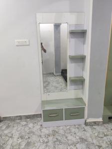 Bedroom Image of 350 Sq.ft 1 BHK Apartment / Flat for rent in Kydganj Allahabad for Rs. 10000