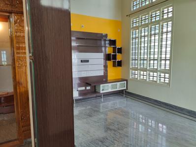 Bedroom Image of 3000 Sq.ft 5 BHK Independent House for rent in Virupakshapura Bengaluru for Rs. 65000