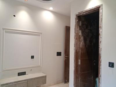 Bedroom Image of 900 Sq.ft 3 BHK Builder Floor for sale in Paschim Vihar New Delhi for Rs. 19000000