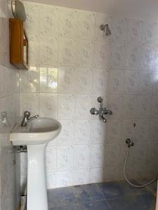 Bathroom Image of 1800 Sq.ft 3 BHK Independent House for rent in Daadys Gaarden, Electronic City Bengaluru for Rs. 40000