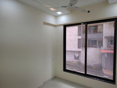 Bedroom Image of 910 Sq.ft 2 BHK Apartment / Flat for sale in Madhav Palacia Phase II, Hiranandani Estate Thane for Rs. 8600000