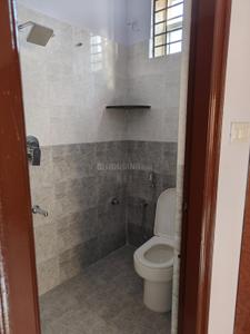 Bathroom Image of 1400 Sq.ft 2 BHK Apartment / Flat for rent in Ramamurthy Nagar Bengaluru for Rs. 28000