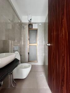 Bathroom Image of 850 Sq.ft 2 BHK Apartment / Flat for sale in Raymond Ten X Habitat Raymond Realty Tower D, Thane West Thane for Rs. 14500000