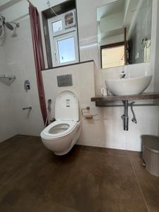 Image of 1100 Sq.ft 2 BHK Apartment / Flat for rent in Shapoorji Pallonji BKC, Bandra East, Mumbai for Rs. 130000