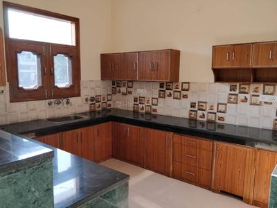 2 BHK Independent Builder Floor