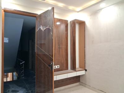 Living Room Image of 390 Sq.ft 1 BHK Builder Floor for sale in Happy Homes, Dwarka Mor New Delhi for Rs. 1800000