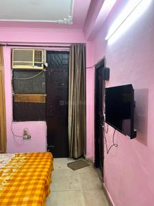 Bedroom Image of 700 Sq.ft 1 BHK Builder Floor for rent in Vaishali Ghaziabad for Rs. 15000
