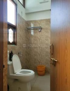 Bathroom Image of 4000 Sq.ft 7 BHK Villa for sale in Santoshpur Kolkata for Rs. 27500000