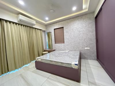 Bedroom Image of 3450 Sq.ft 3 BHK Apartment / Flat for rent in Iscon Ambli Road Ahmedabad for Rs. 100000