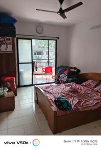 Bedroom Image of 800 Sq.ft 2 BHK Apartment / Flat for sale in Kumar Picasso, Hadapsar Pune for Rs. 7000000