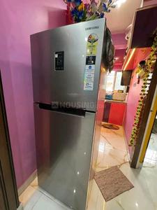 Kitchen Image of 900 Sq.ft 2 BHK Apartment / Flat for sale in Phool Bagan Kolkata for Rs. 6000000