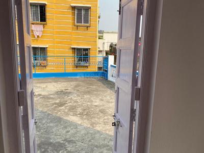 Balcony Image of 800 Sq.ft 1 BHK Builder Floor for rent in Beliaghata Kolkata for Rs. 11000