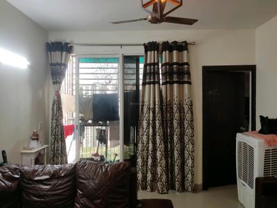 Living Room Image of 953 Sq.ft 2 BHK Apartment / Flat for rent in Jaypee Aman, Sector 151 Noida for Rs. 17000
