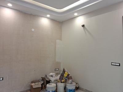 Bedroom Image of 1800 Sq.ft 3 BHK Builder Floor for sale in Paschim Vihar New Delhi for Rs. 32500000