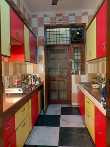 Kitchen Image of 2100 Sq.ft 3 BHK Builder Floor for rent in Sector 50 Noida for Rs. 35000
