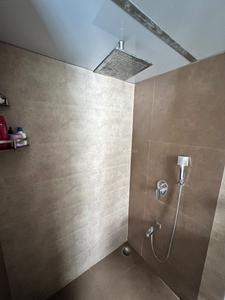 Bathroom Image of 500 Sq.ft 1 BHK Apartment / Flat for rent in Malabar Hill Mumbai for Rs. 115000