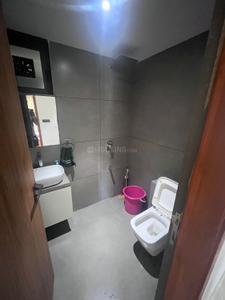 Bathroom Image of 2250 Sq.ft 3 BHK Apartment / Flat for rent in Vesu Surat for Rs. 50000